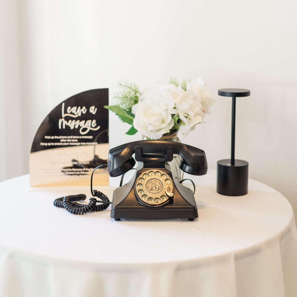 audio guestbook The Hottest & Most Creative Photo Booth Trends of 2025.